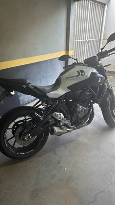 YAMAHA MT-07 ABS YAMAHA MT-07 ABS